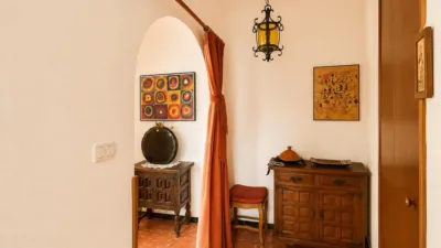 Apartment on Carrer de les Garrigues photo 11