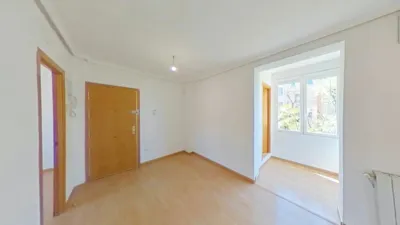 Flat in Moscardó photo 4