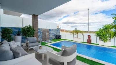 Casa – San Miguel de Salinas, Urbanización Las Filipinas, Entrenaranjos - Més