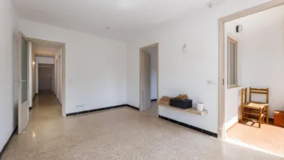 Piso en Carrer de Camp Redo photo 6