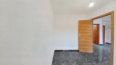 Apartment in Centre photo 16