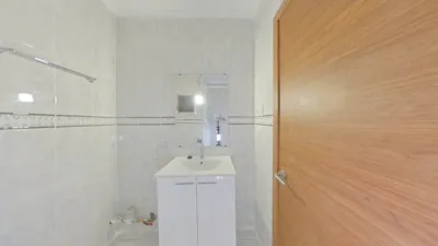 Flat in La Creu Coberta photo 34
