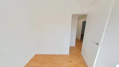 Flat in Canillejas photo 14