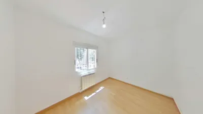 Apartment in Canillejas photo 10