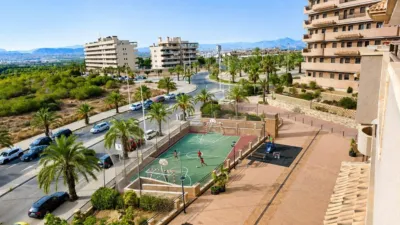 Apartment in Carrer Albacete, 1 photo 29
