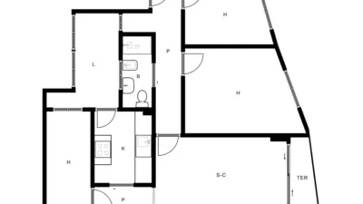 Flat in Centre Port photo 38
