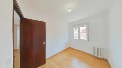 Flat in Moscardó photo 8