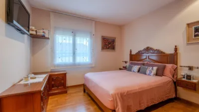 Chalet en Carrer Montseny photo 24