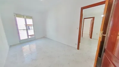 Piso en Zofío photo 8
