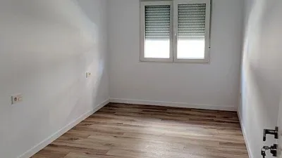 Flat on Carrer José Sánchez Sáez photo 20