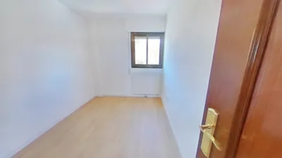 Apartment in Canillejas photo 10