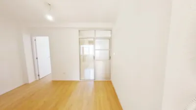 Apartment in Moscardó photo 2