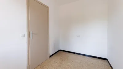 Piso en Carrer de Camp Redo photo 16
