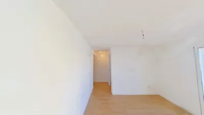 Apartment in Simancas photo 9
