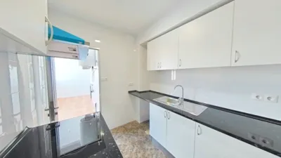 Flat in Centre Port photo 30