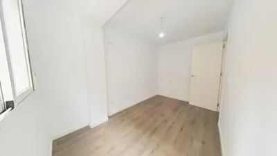 Apartment in Xirivella photo 9