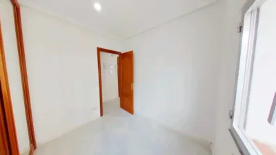 Piso en Pradolongo photo 7
