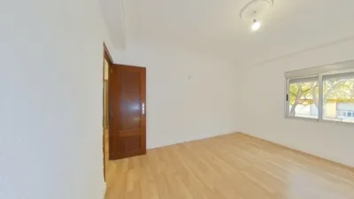 Flat in La Creu Coberta photo 26