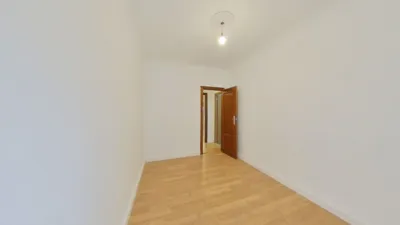 Flat in La Creu Coberta photo 15