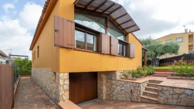 Chalet en Carrer Montseny photo 6