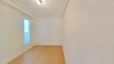 Flat on Camí Real photo 16