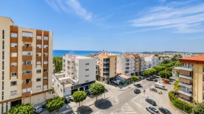 Flat in Els Molins-Hospital photo 2