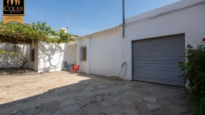 Chalet on Miguel Hernández Street photo 4