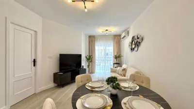 Apartment on Calle de la Loma, 29 photo 7