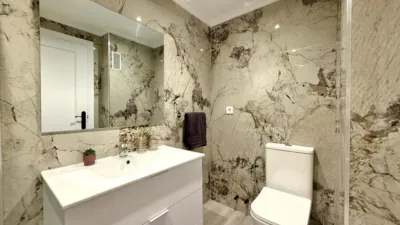 Apartment on Calle de la Loma, 29 photo 16