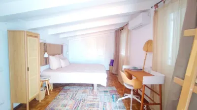 Apartment on Carrer de l'Illa de Cuba photo 42