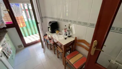 Apartment on Avenida de Santos Mártires photo 8