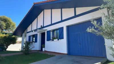 Chalet in Costa Vasca photo 3