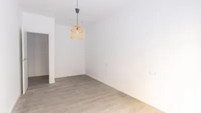 Apartamento en calle Doctor Fernando Escobar photo 14