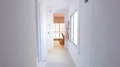 Apartment on Carrer de l'Illa de Cuba photo 19