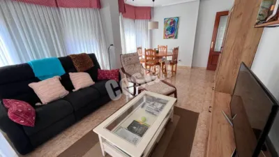 Apartment on Avenida de Santos Mártires photo 2