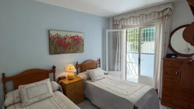 Apartment on Carrer Na Llambies photo 16