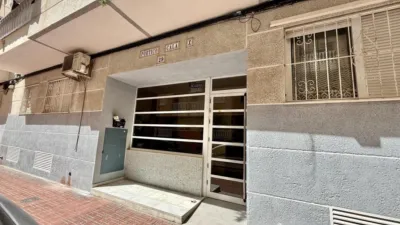 Apartment on Calle de la Loma, 29 photo 19