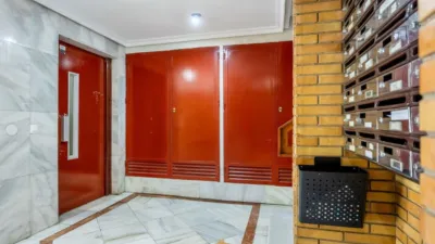 Apartment on Avenida Sánchez Pizjuan, 25 photo 26