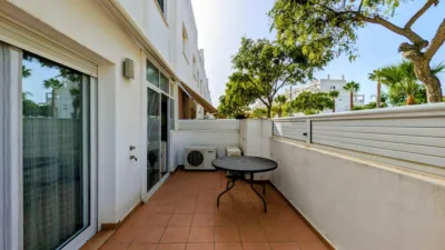House on Condado de Alhama Street photo 15
