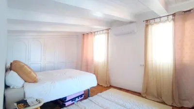 Apartment on Carrer de l'Illa de Cuba photo 48