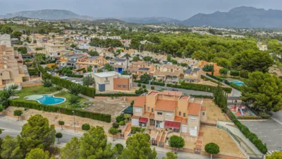 Terraced house in Carrer Dentol photo 40