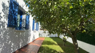 Chalet in Costa Vasca photo 2