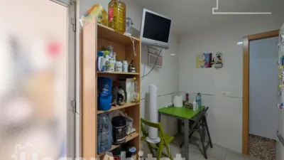 Apartment on Calle de San Pablo photo 10