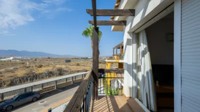 Penthouse on Avenida Medina Azahara photo 9