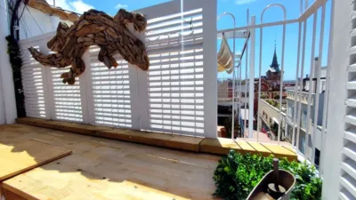 Apartment on Carrer de l'Illa de Cuba photo 5