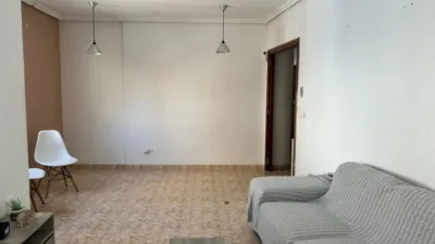 Apartment on Jaime Segarra Street photo 3