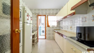 Flat for sale on Calle del 25 de Abril de 1707 photo 10