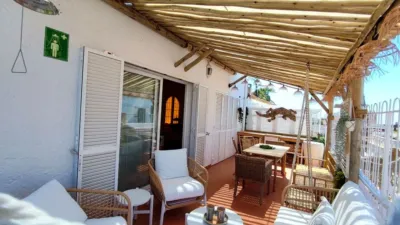 Apartment on Carrer de l'Illa de Cuba photo 2