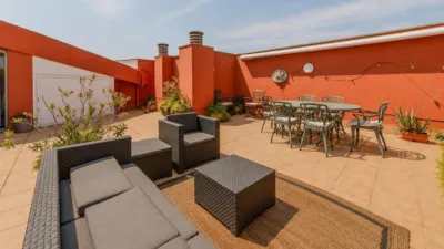 Flat in Els Molins-Hospital photo 25