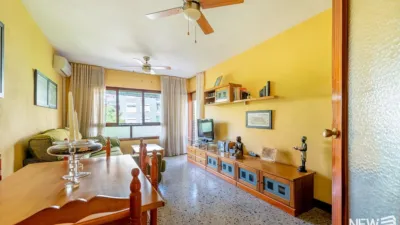 Flat for sale on Calle del 25 de Abril de 1707 photo 8